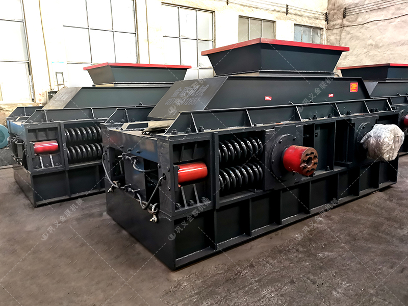 河卵石制砂機(jī)型號(hào)有哪些，對(duì)輥制砂機(jī)報(bào)價(jià)是多少？