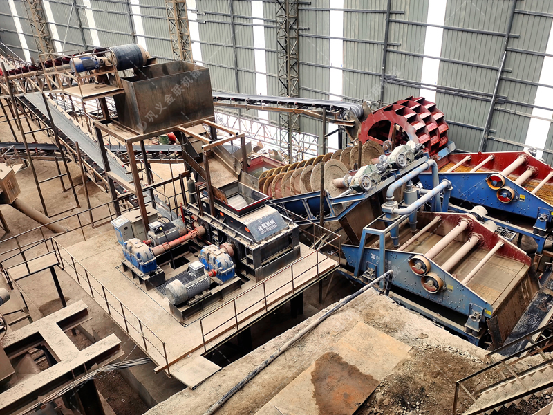 液壓對輥式破碎機(jī)制砂效果怎么樣？